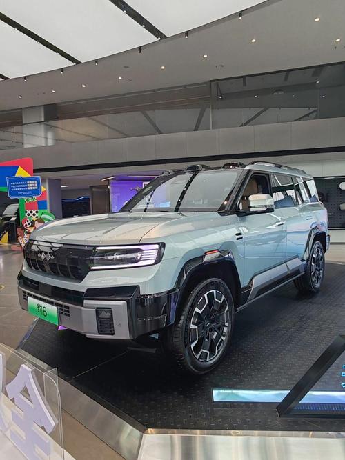 广州313比亚迪方程豹硬派越野的爆款，英菲尼迪35周年与你共成长