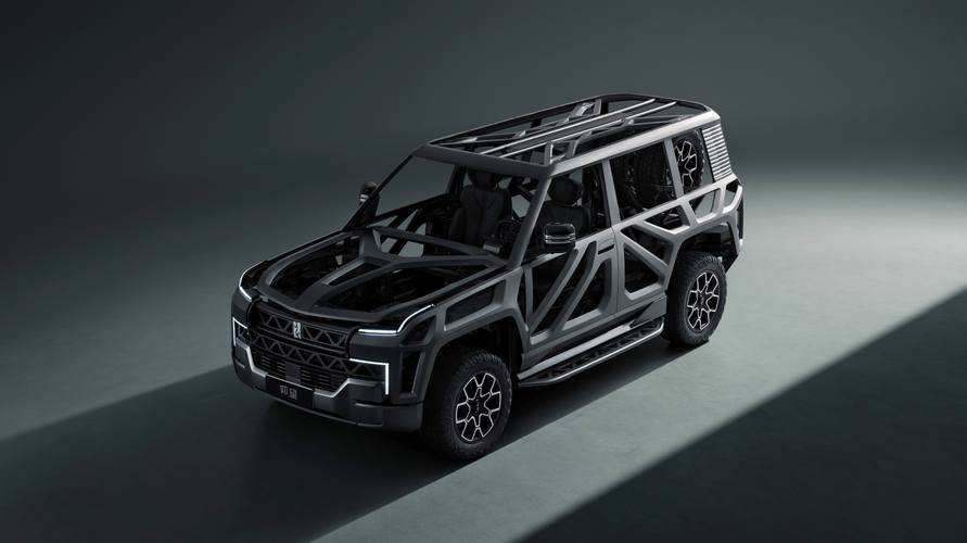 广州313仰望U8硬派越野的科技魅力，国能汽车对传统燃油车市场的冲击